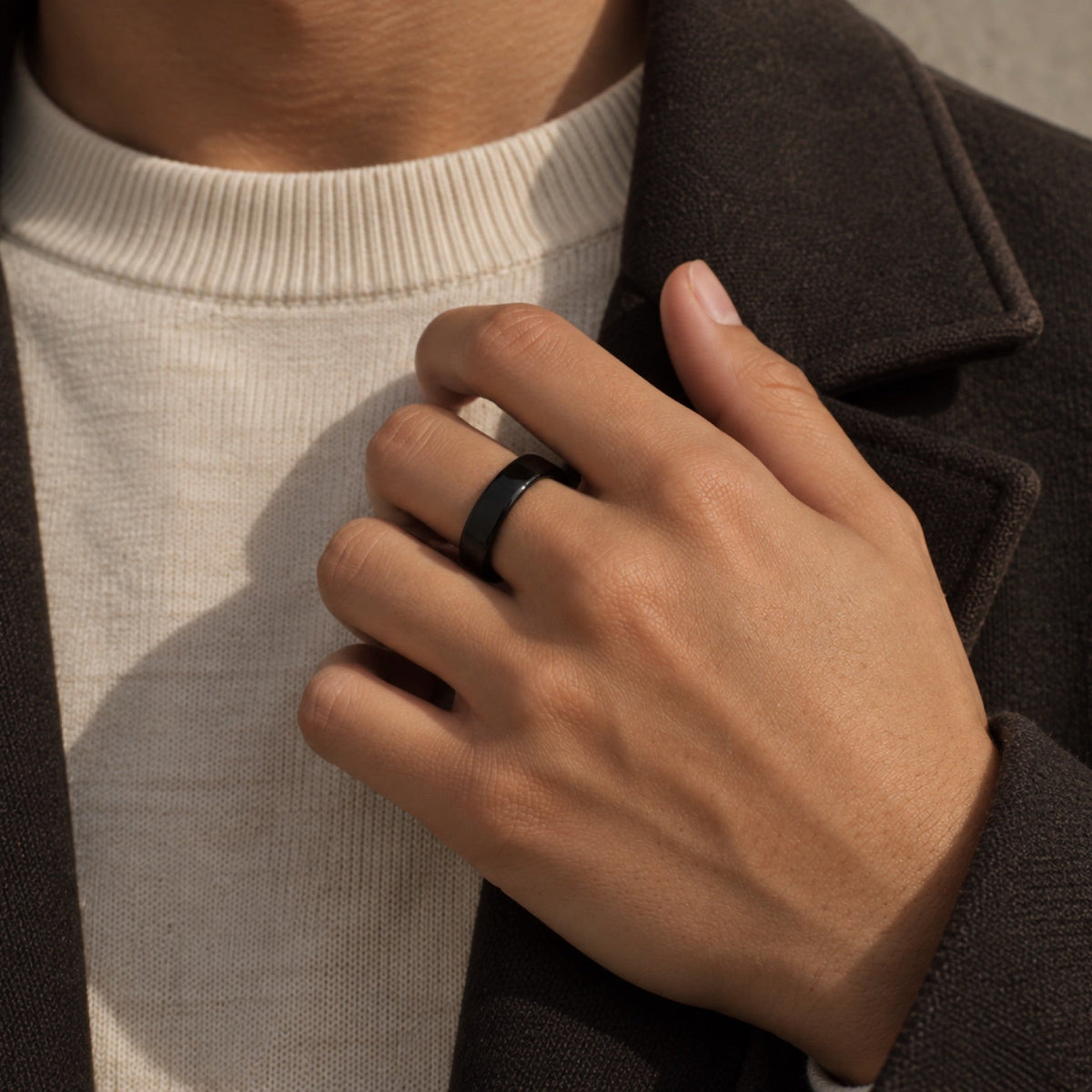 ring-black-5